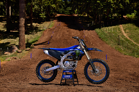 Мотоцикл Yamaha YZ450F Monster
